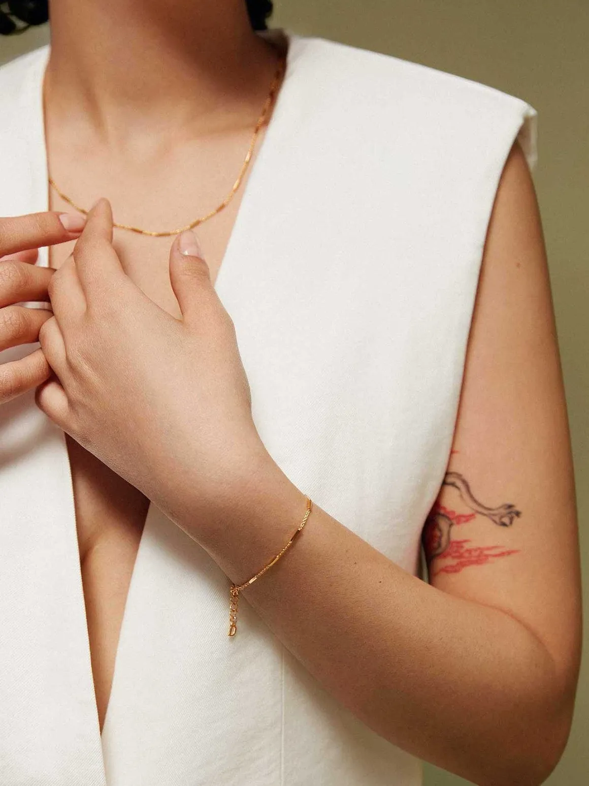 Dear Darling Berlin Delicate Bracelet With Fine Bars Gold