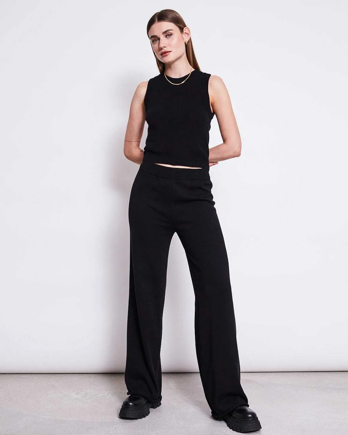 Knit Top Garda Black Gots