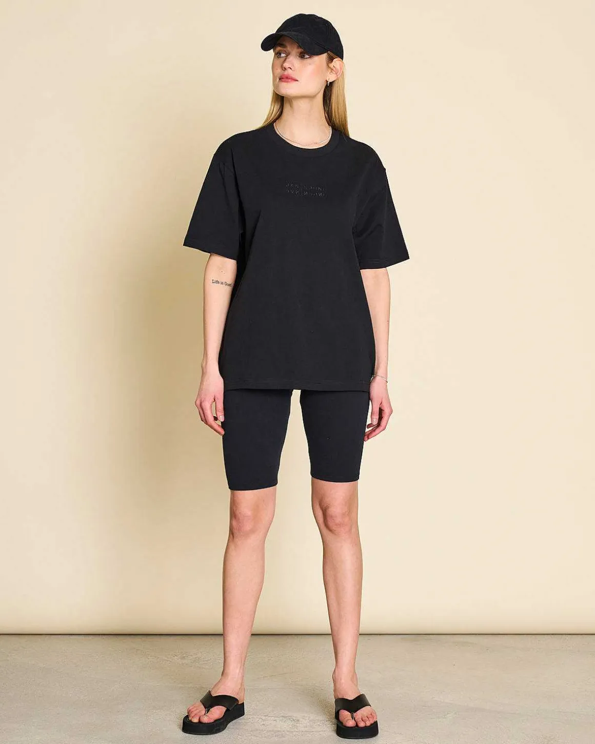 Logo T-Shirt May Black