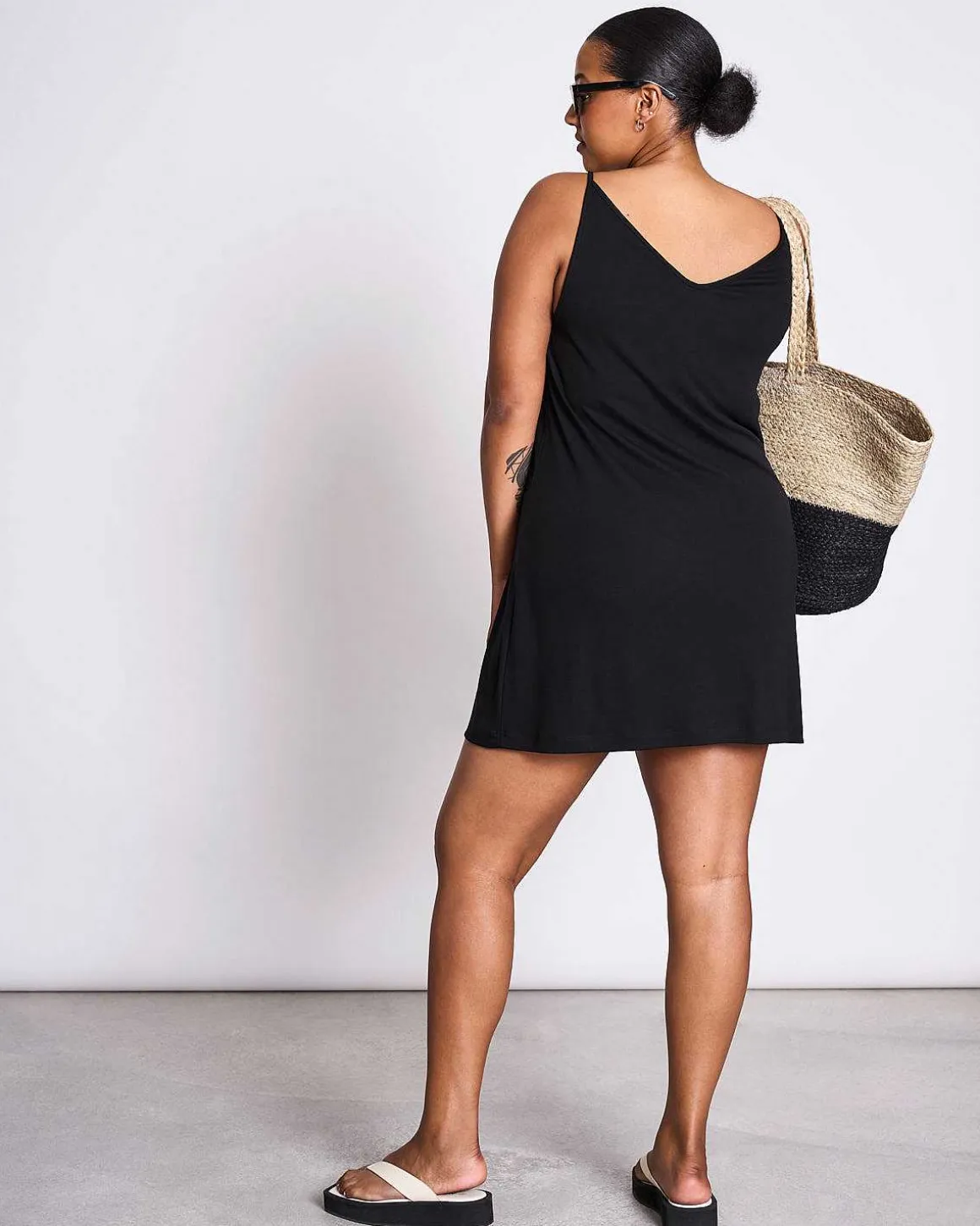 Mini Dress Triangle Black
