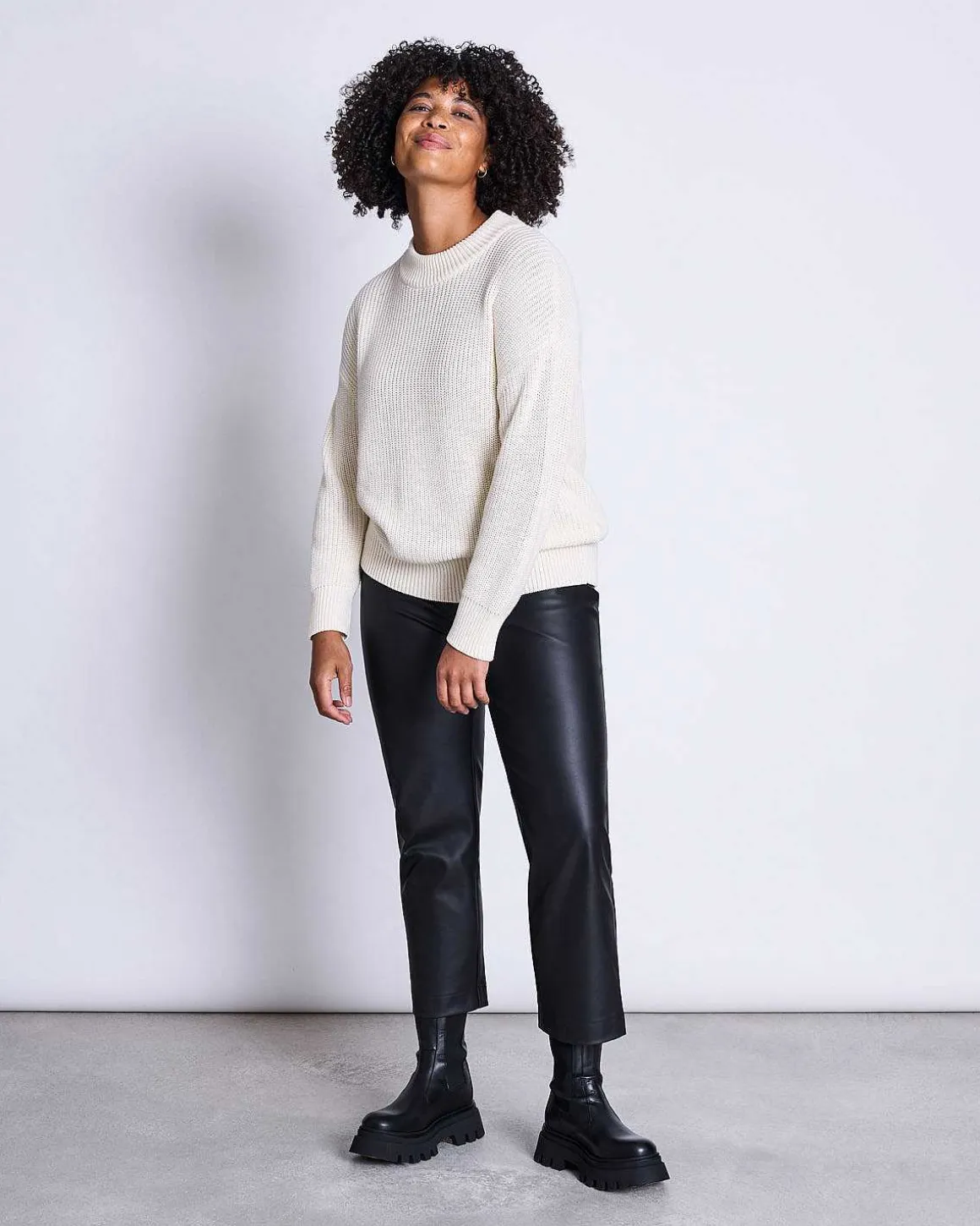 The Vegan Coated Pants Black