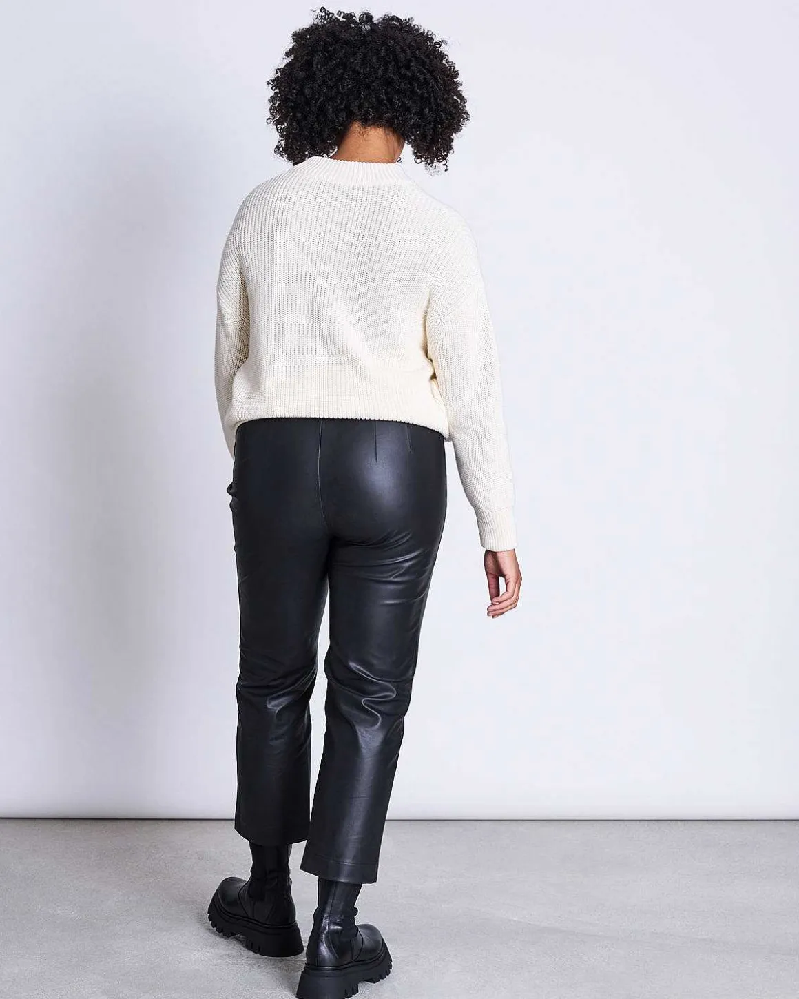 The Vegan Coated Pants Black