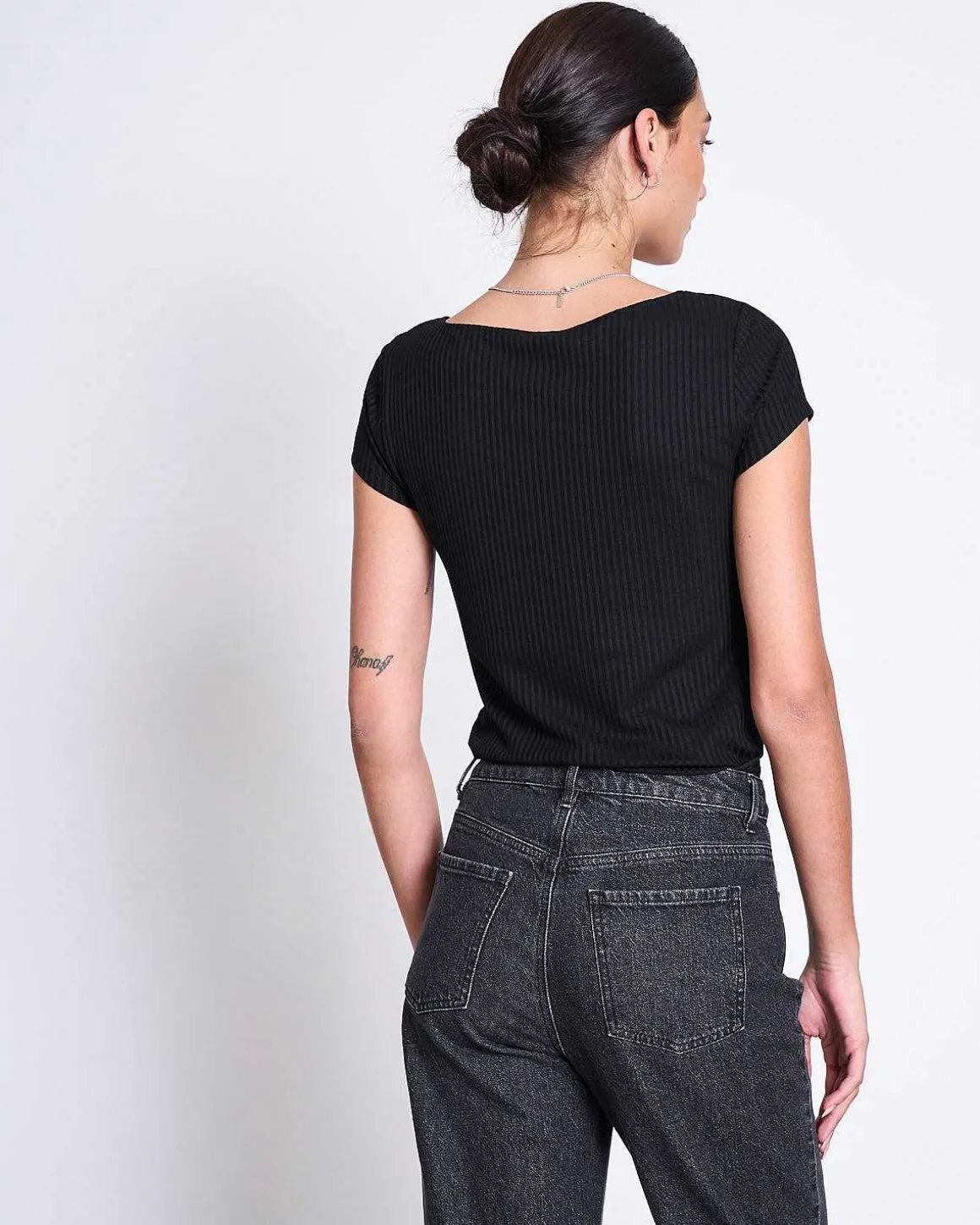 T-Shirt Arima Black
